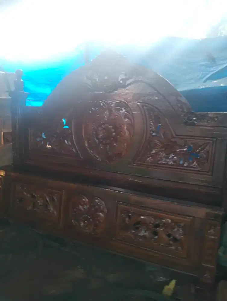 tempat tidur semi junbo