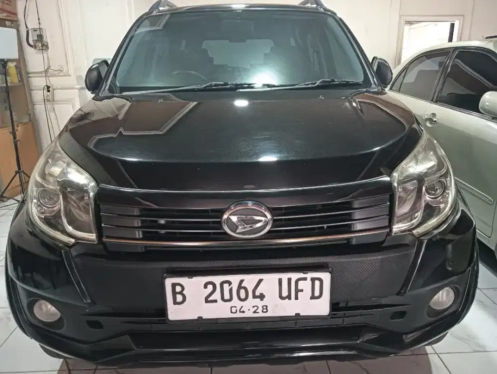 Daihatsu Terios R matic DP 5,JT tahun 2017