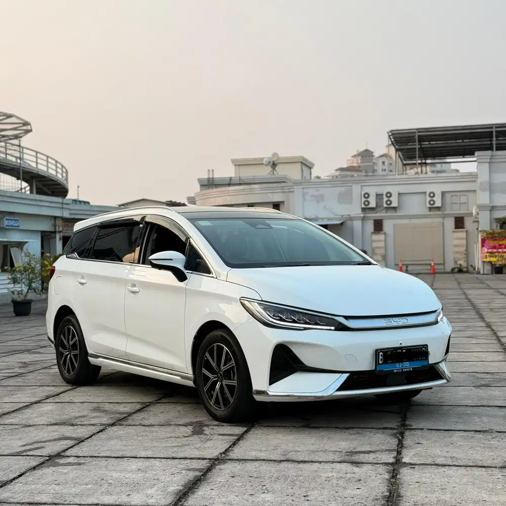 BYD M6 SUPERIOR 7 Seater 2025 PUTIH • TIPE TERTINGGI