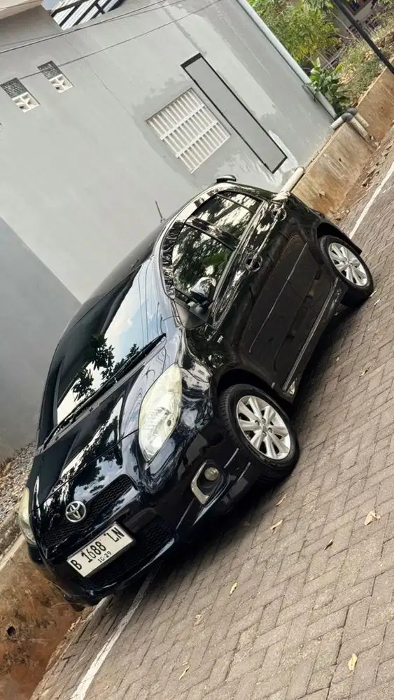 Toyota Yaris S Limited 2012 Matic
