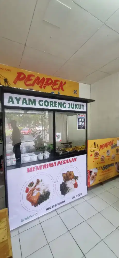 take over usaha ayam goreng jukut ruko 1 lantai beserta isinya