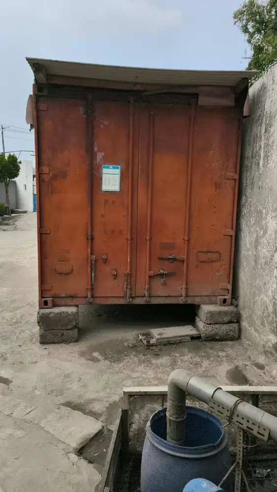 Container MURAH BERSAHABAT sulap jadi toko