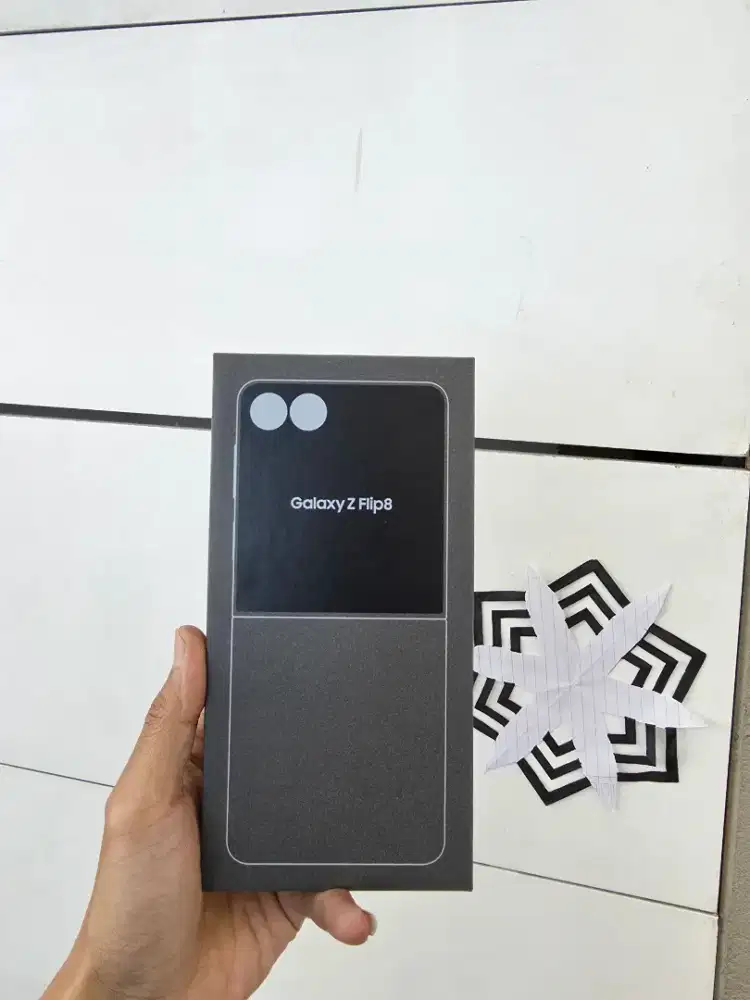 Bnib Samsung Zflip 8 12/256 Garansi Resmi Sein 1tahun