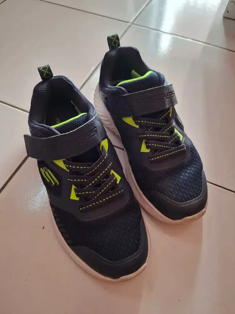 Sepatu Skechers Anak Original