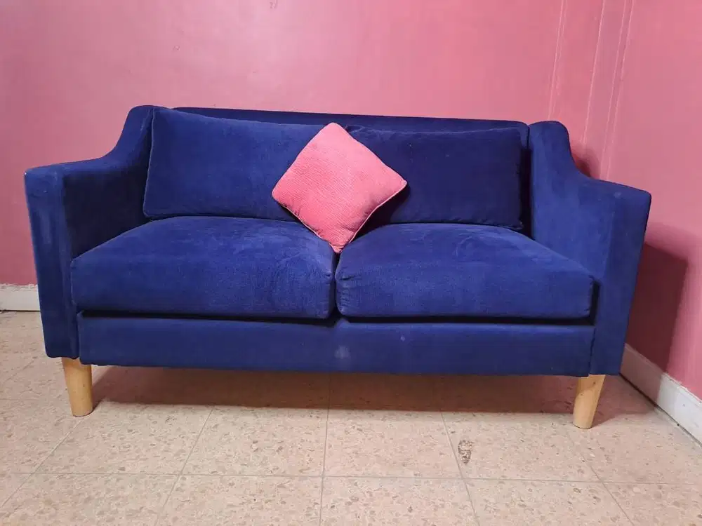 SOFA 2 ORANG LOVESEAT