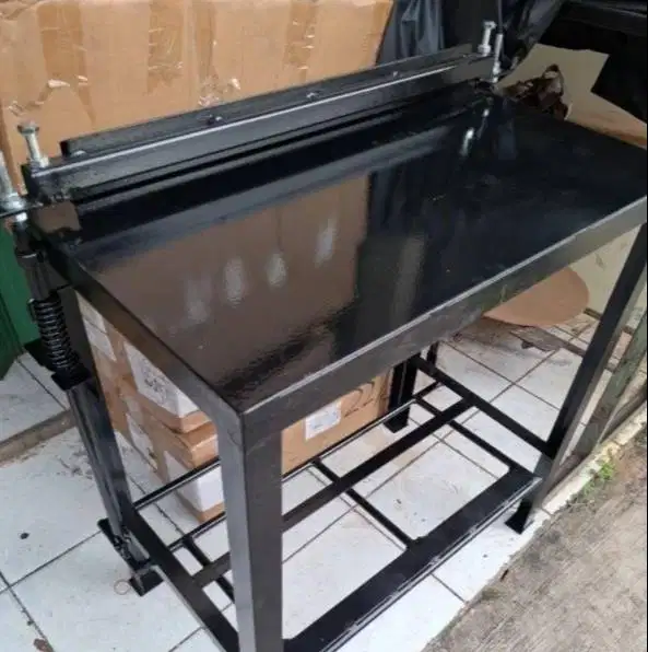 Mesin Press Spiral