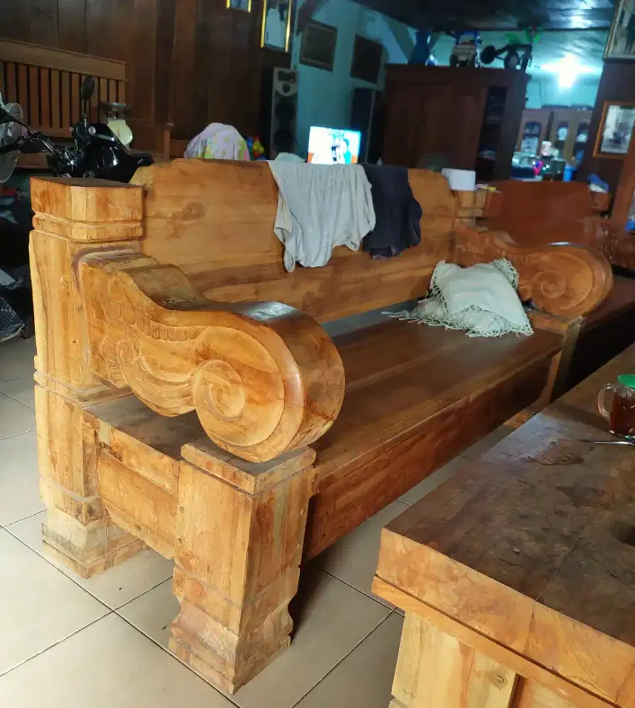 Meja Bangku Set Jati