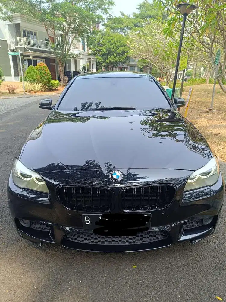 BMW 528i 2012 Bensin