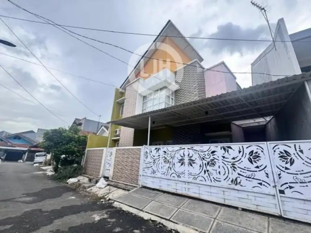 Rumah di Komplek Permata Harapan Baru Bekasi Jawa Barat