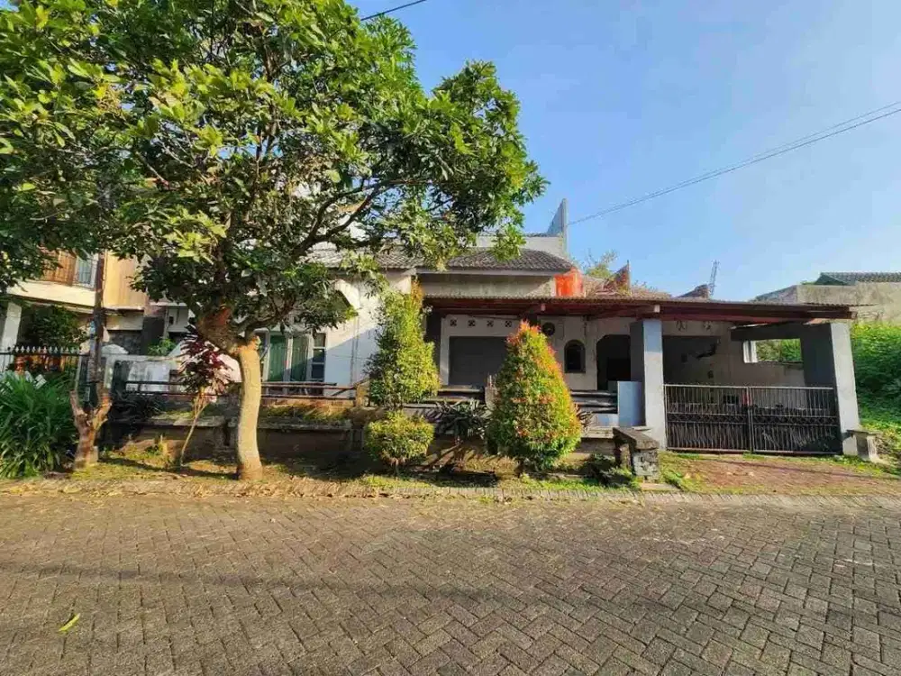 Rumah Luas 197 Perum PBI Araya