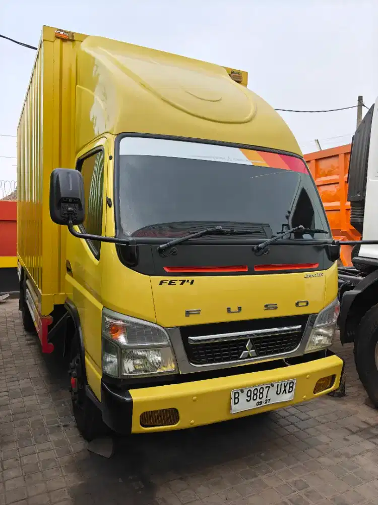 Box Mitsubishi canter FE 74 HDN 4x2