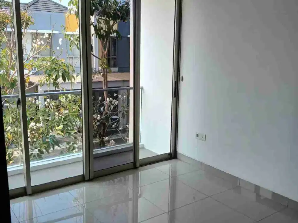 Sewa Rumah South Magenta Kosongan Pik 2