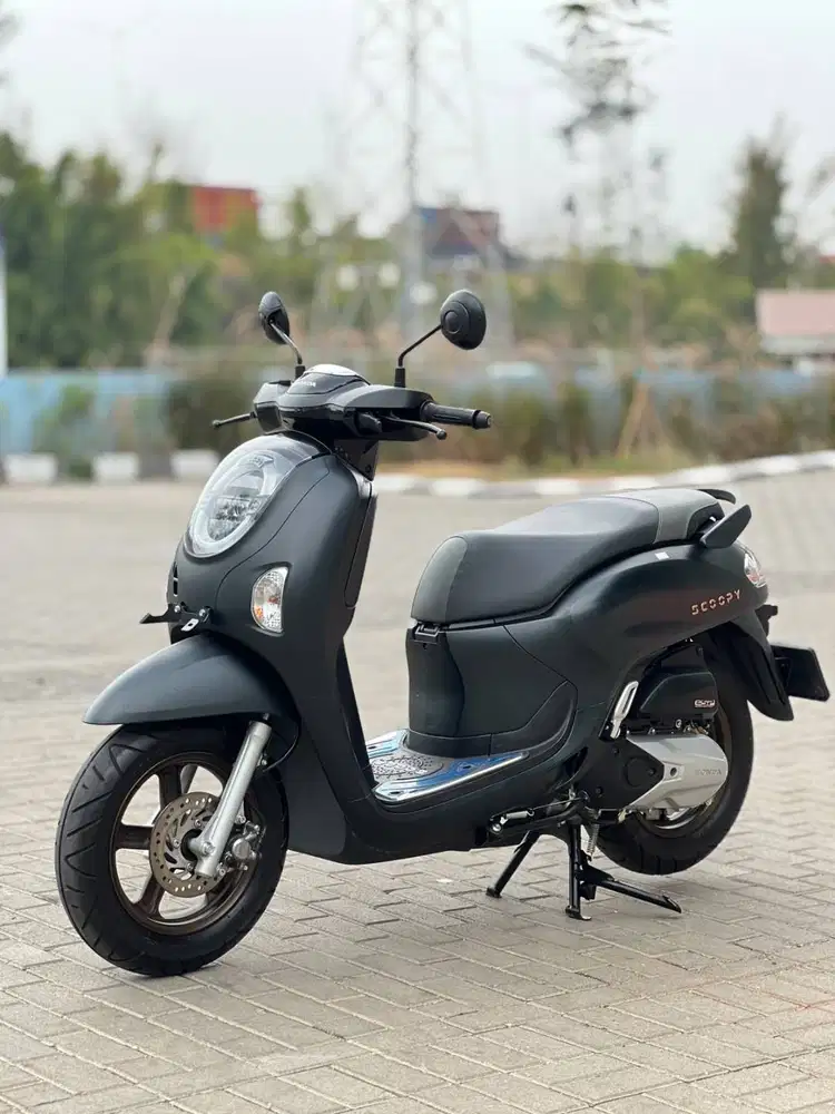 HONDA SCOOPY 110 PRESTIGE 2025 HITAM KM 9K PAJAK PANJANG RASA BARU