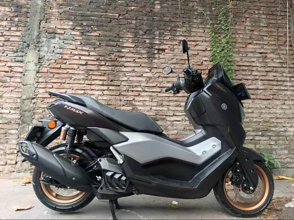 YAMAHA TECHMAX/TMAX 150 CC ABS LIKE NEW