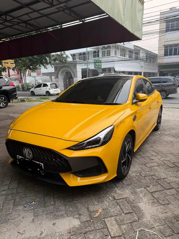 MG 5 GT MAGNIFY