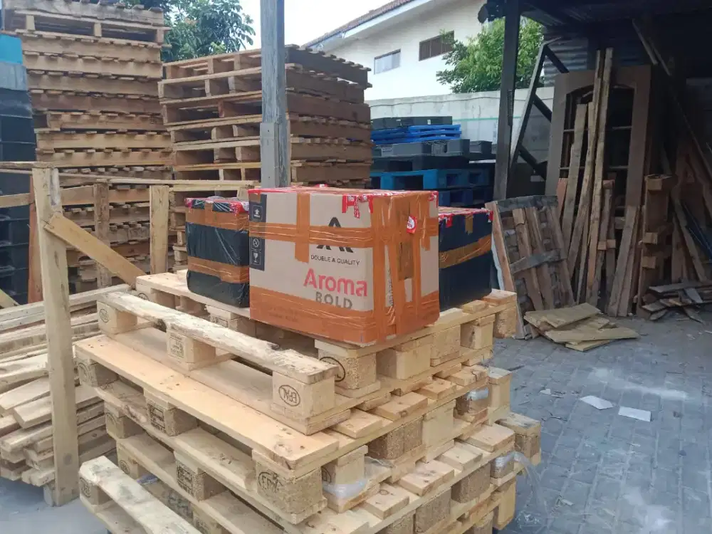 Palet kayu bekas semarang. Harga mulai 25 rb
