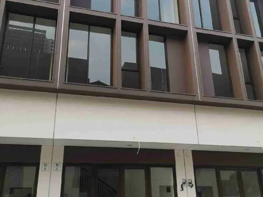 Dijual Ruko Virginia Arcade 3 Lantai di BSD Tangerang Selatan