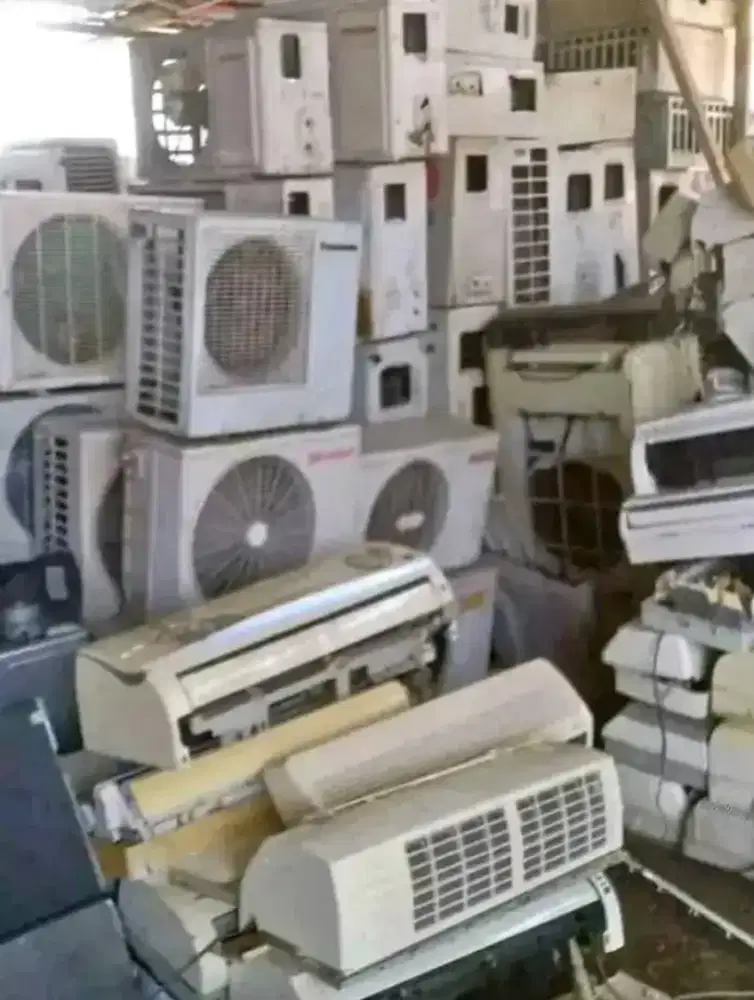 Beli ac bekas rusak mati total