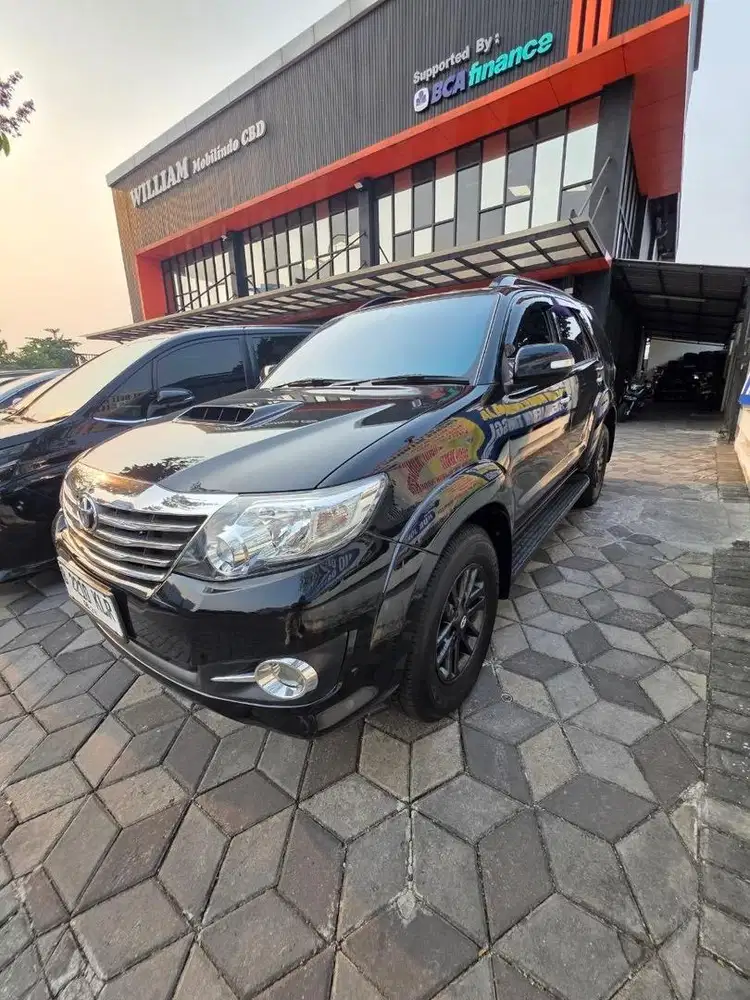 Toyota Fortuner VNT 2.5 Manual Tahun 2015