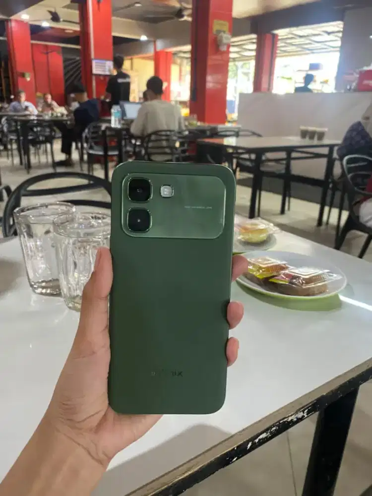 Infinix edge 5g