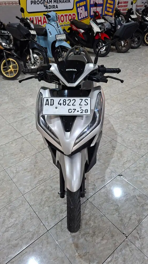 Vario 150 2019 perak murah