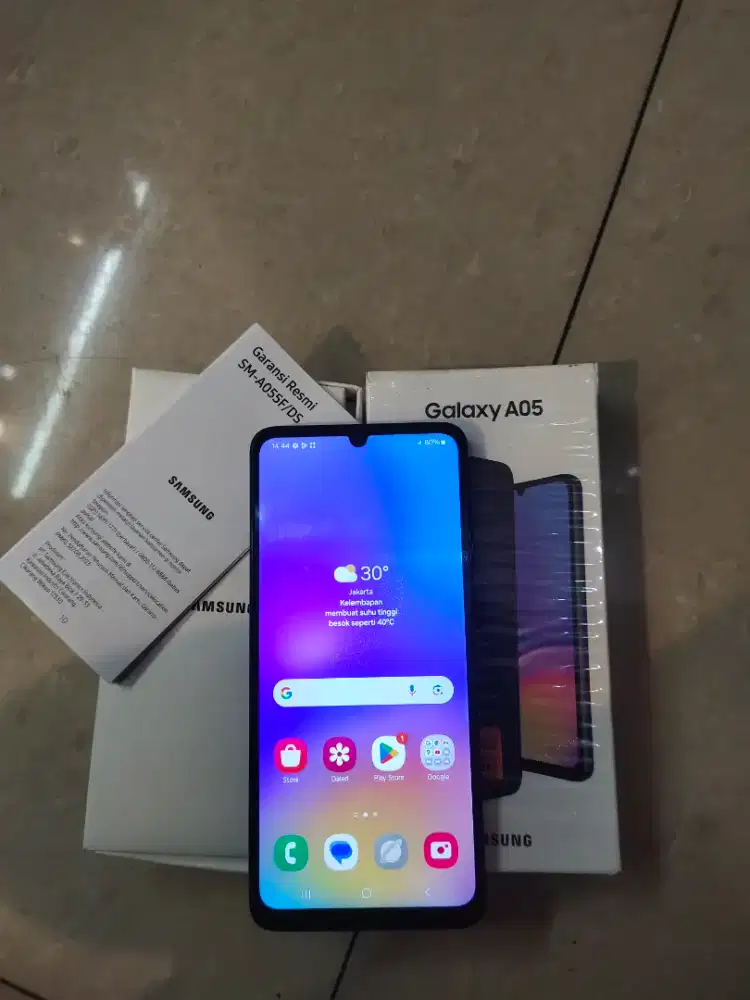 Samsung A05 black 4/64