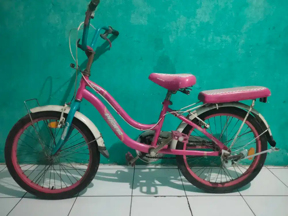 Sepeda Mini Anak Perempuan merek Pacific seri Dorries