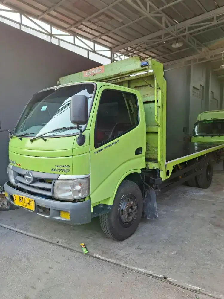 Hino dutro 130MD CDD losbak orsinil 2014