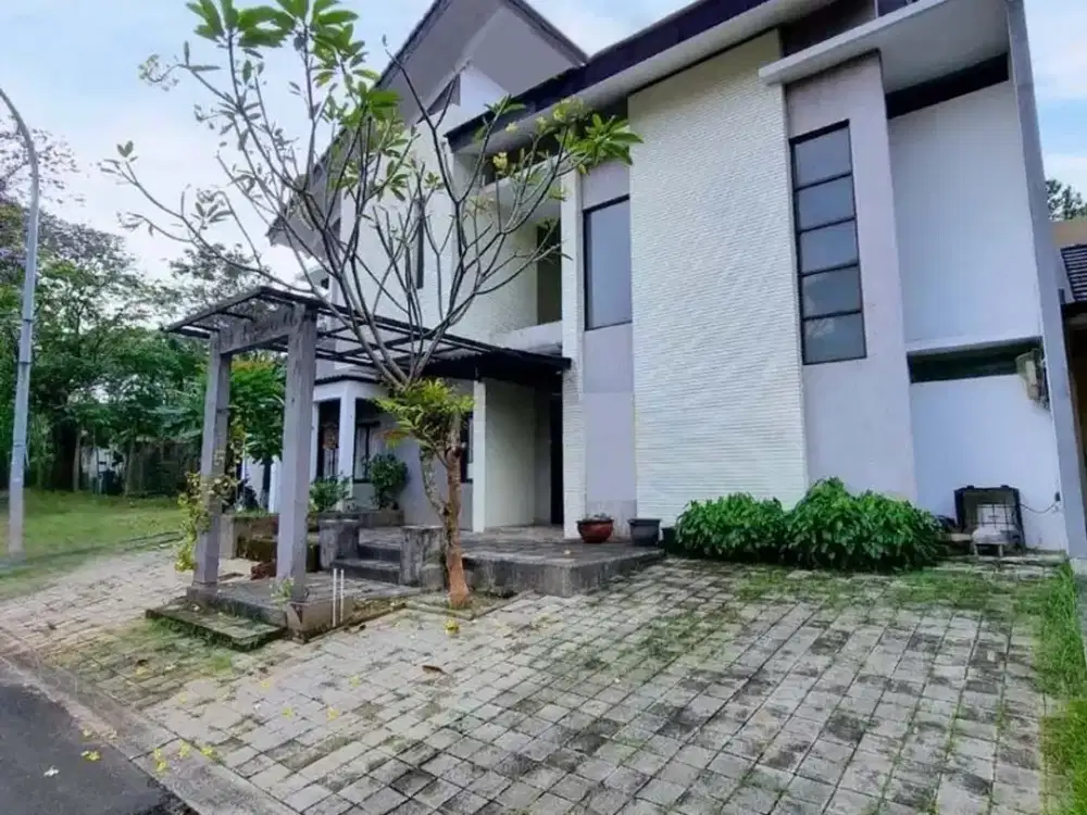 Dijual Rumah Provence Parkland, BSD Kondisi Bagus dan Rapih
