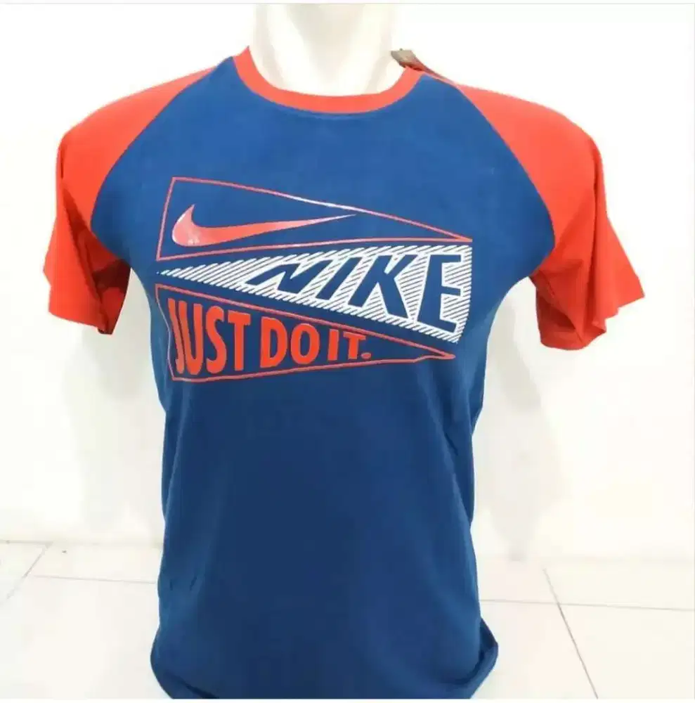 Grosir dan Ecer Kaos Tshirt Pria Katun