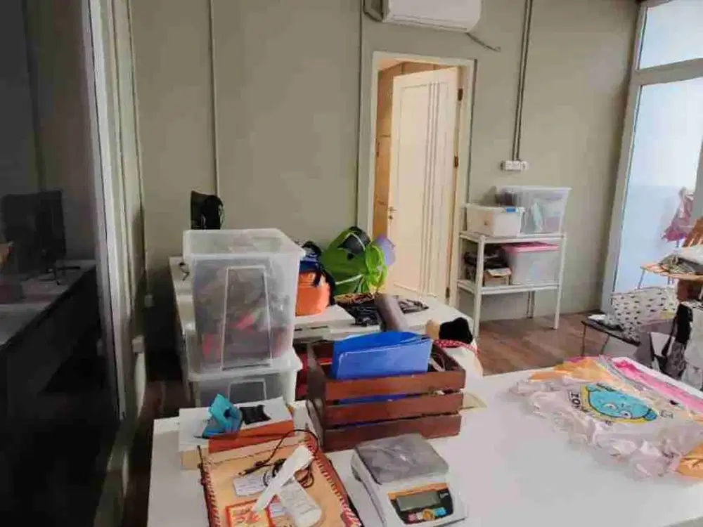RUMAH KOMPLEK DAAN MOGOT JAKARTA BARAR