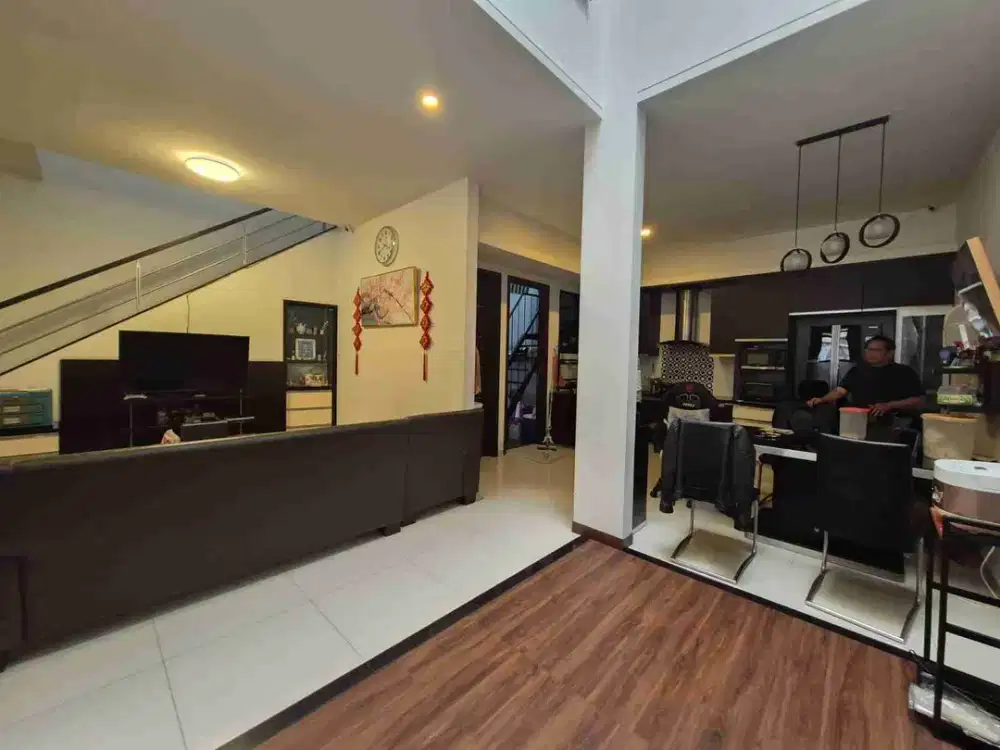 Dijual Rumah 3 Kamar Taman Holis Indah Cigondewah Bandung