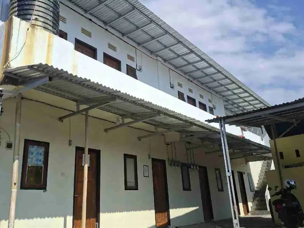 Jual kost 11 pintu di kombos barat, Manado