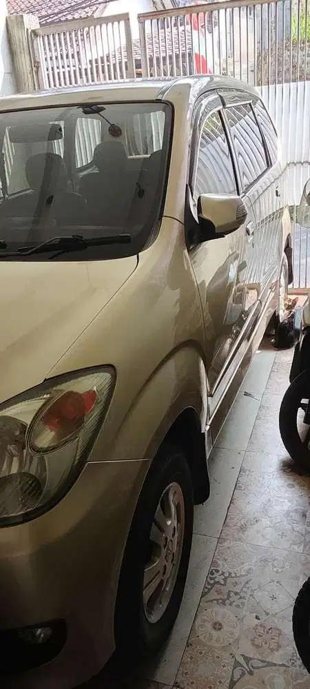 Daihatsu Xenia 2007 Bensin