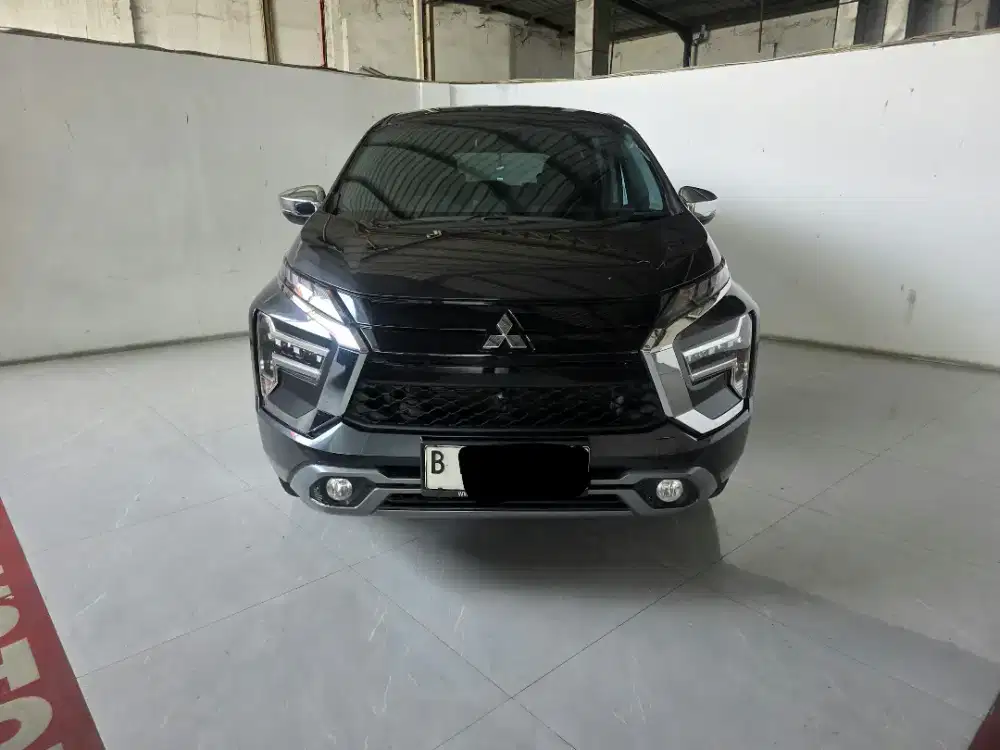 Mitsubishi Xpander Ultimate AT ( Matic ) 2025 Abu2 Tua Km 33rban Mulus