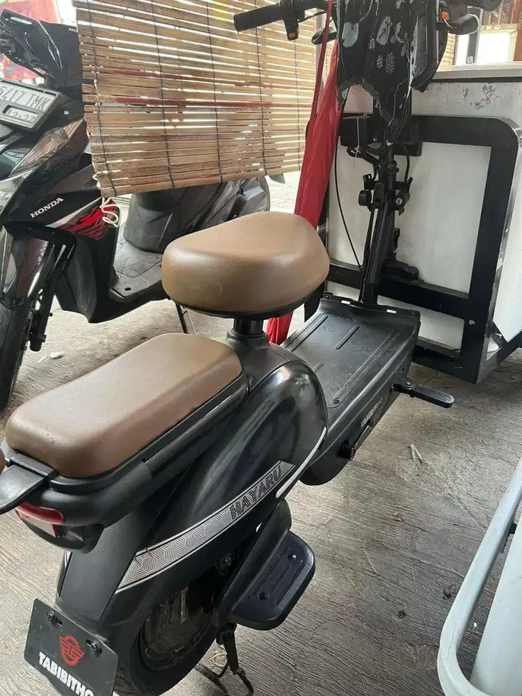 Gerobak sepeda listrik