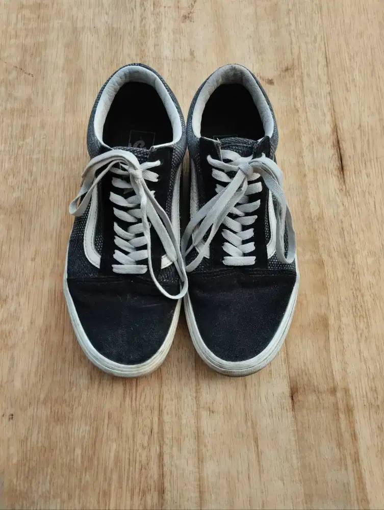 Sepatu Vans Old Skool