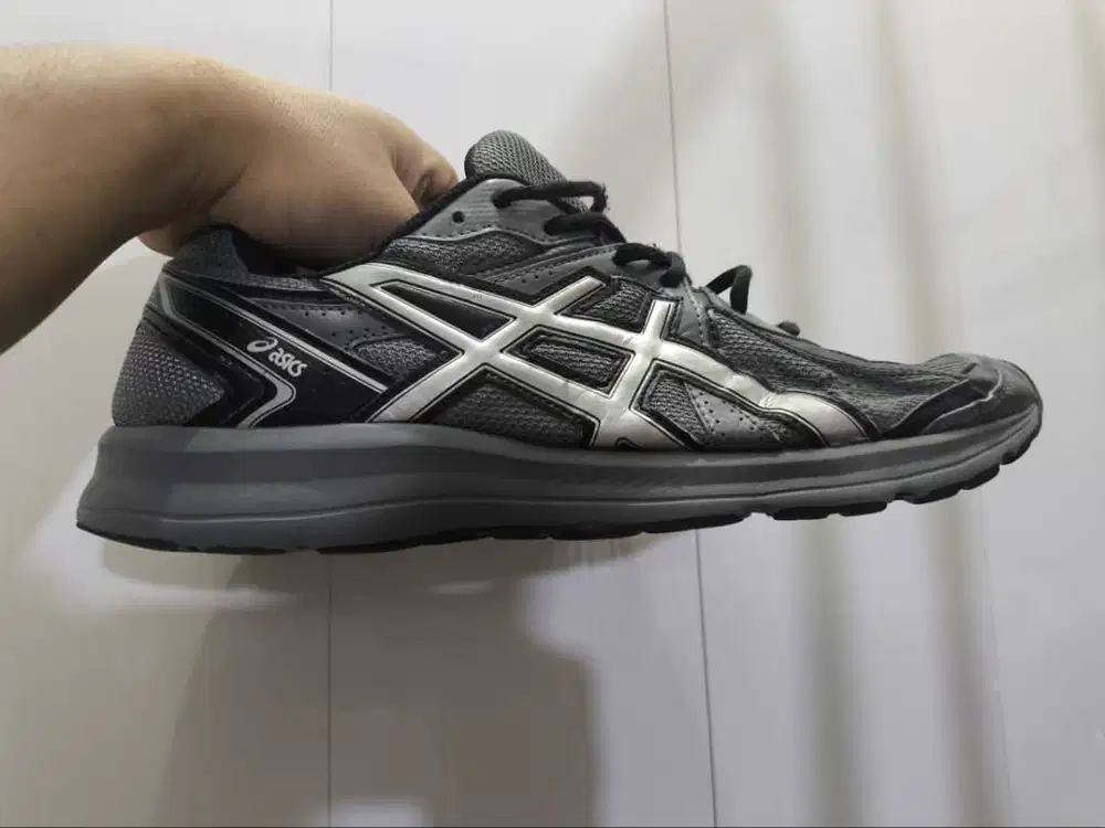 Sepatu pria wanita ori