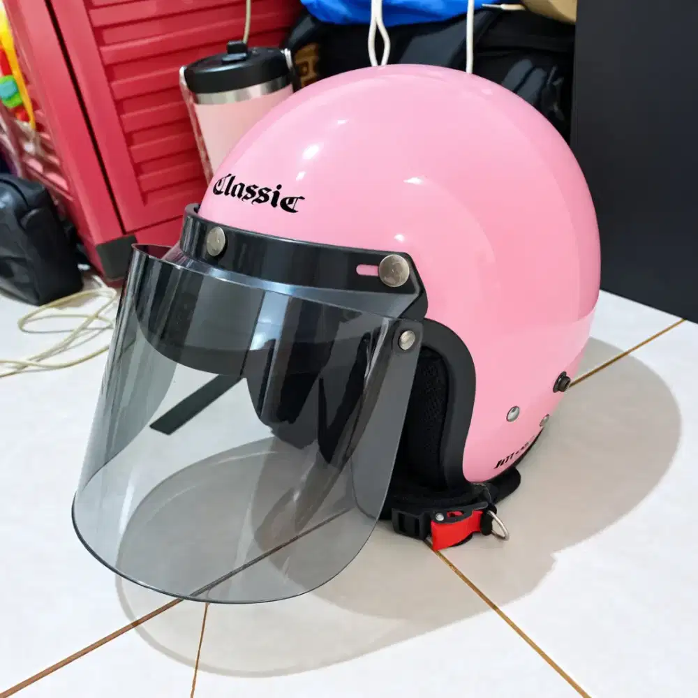 HELM Pink ukuran M