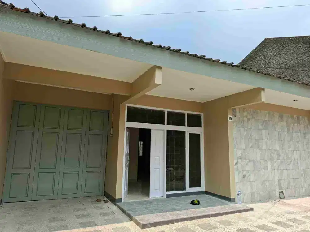 Rumah strategis siap huni bisa kantor di komplek pasir luyu bkr Bandung