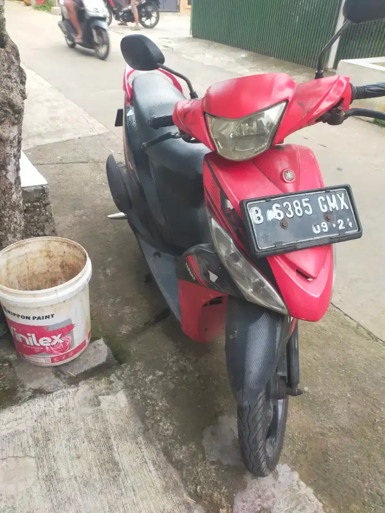 Yamaha Mio J Warna merah