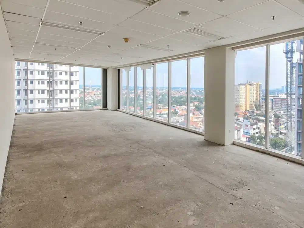 Sewa Ruang Kantor Strategis di Margonda Depok — 96,55 m²