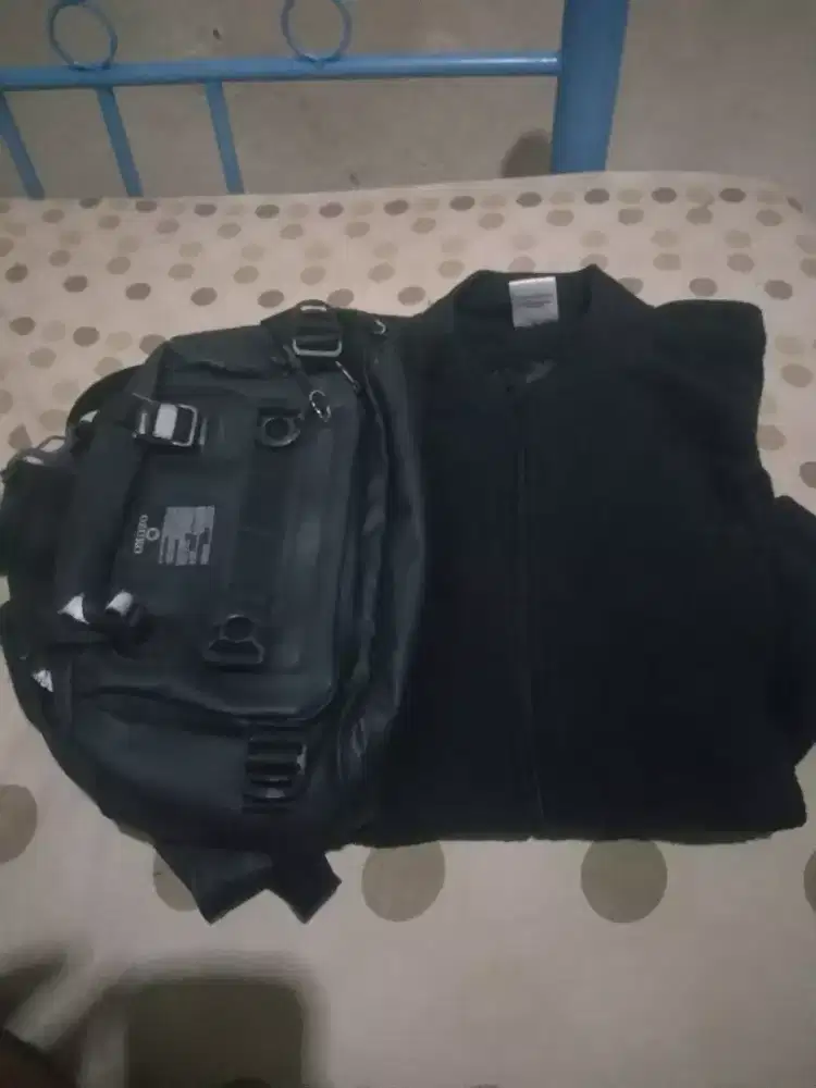 jaket tebal house of smith minus pemakaian saja,