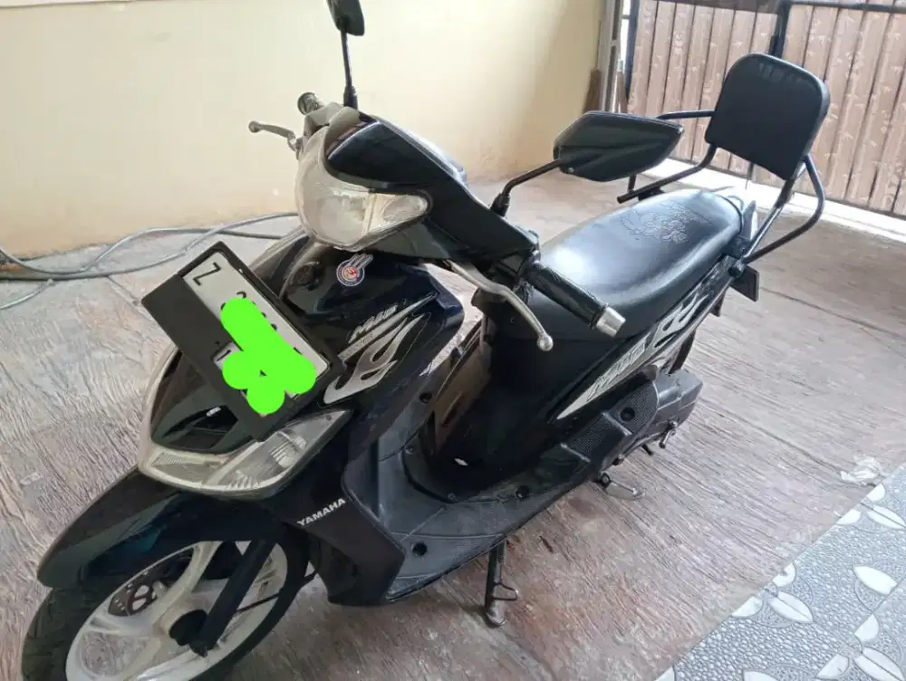 Dijual Mio smile 2010,warna hitam,surat lengkap