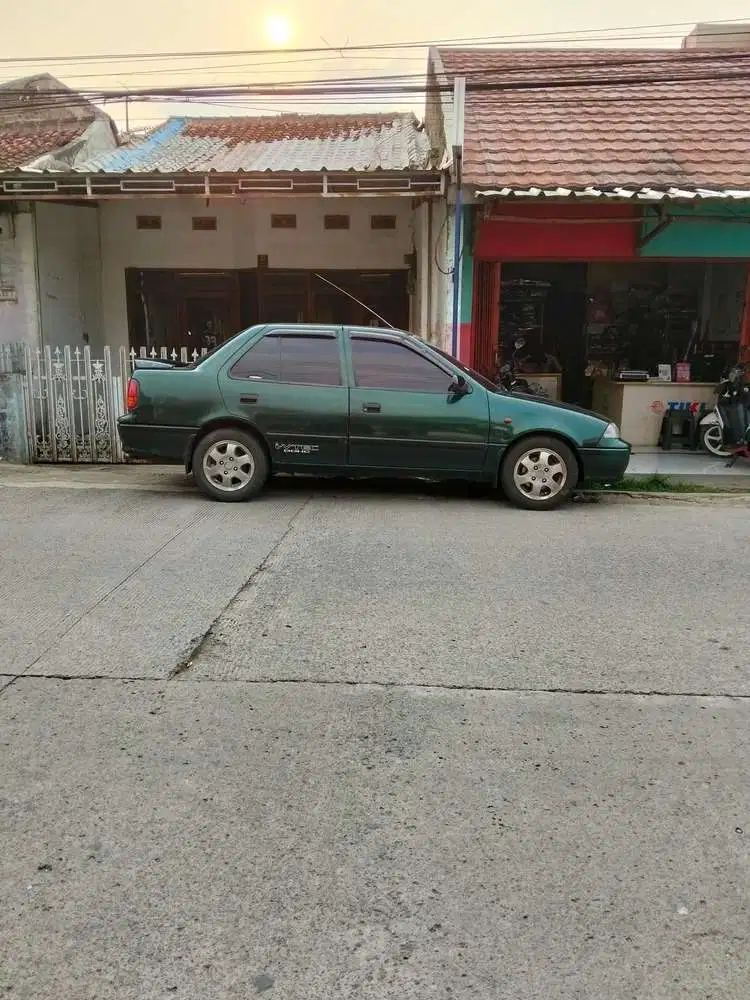 Suzuki Esteem 1996 Bensin