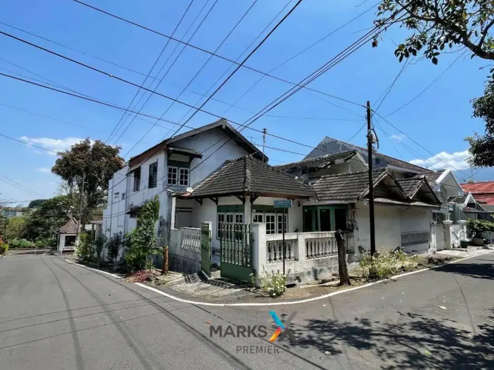 Dijual rumah SHM potensi bangun rumah kos di deket Charis dan kalam kudus Tidar, Sukun, Malang