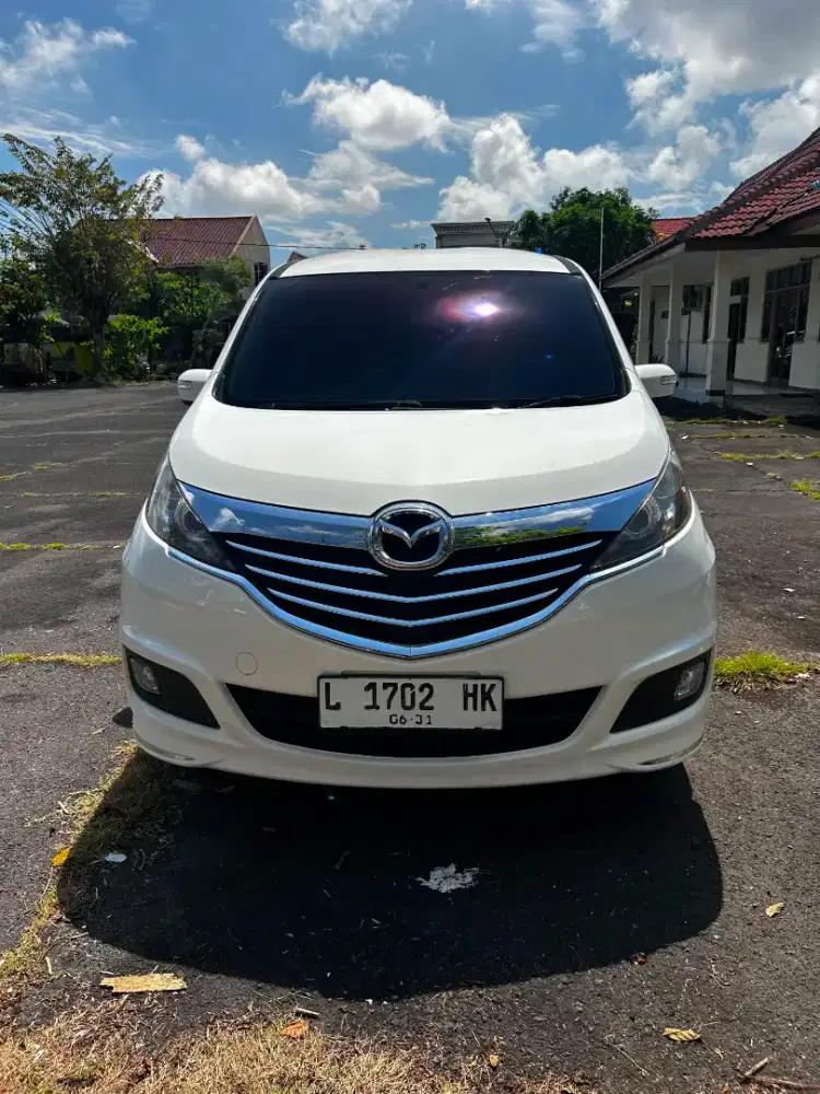 MAZDA BIANTE 2.0 SKYACTIVE 2015 PUTIH