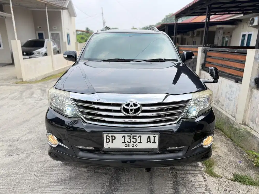 Toyota Fortuner 2.7 V 4x4 Automatic