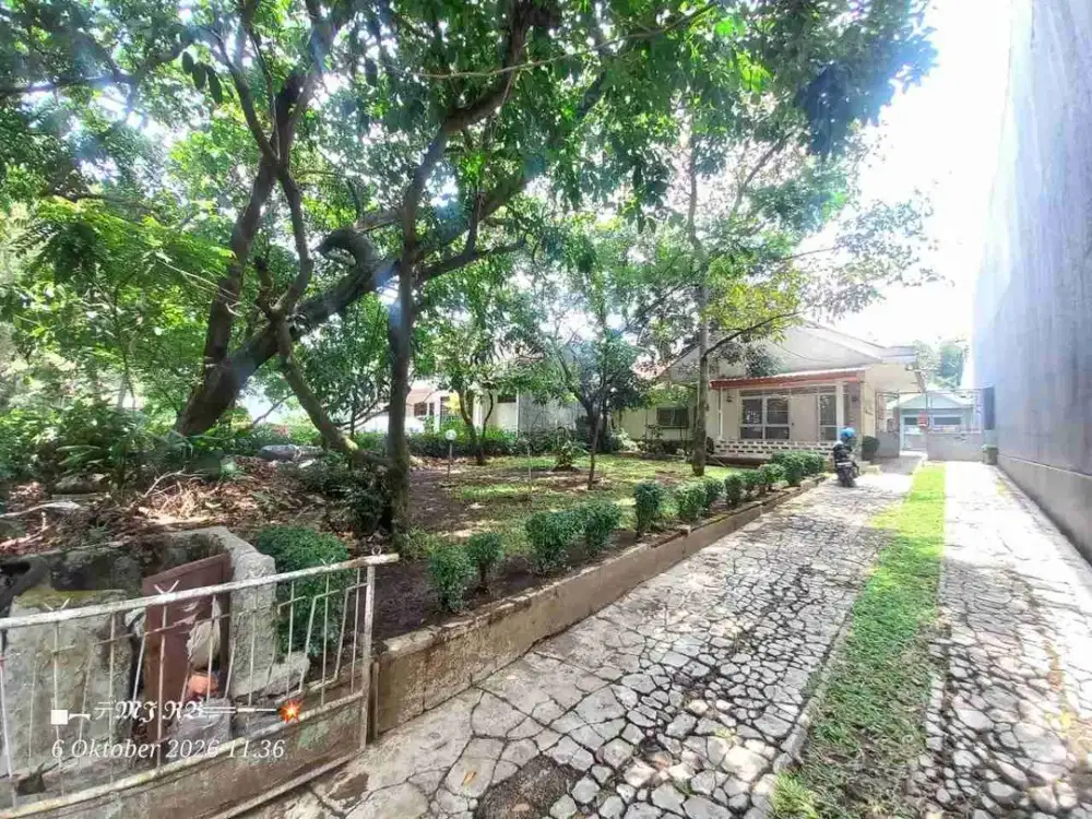 rumah lama lokasi strategis harga menarik dkt dipatiukur dago bandung