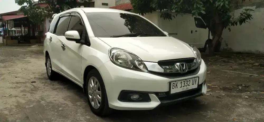 Mobilio E 1.5 AT